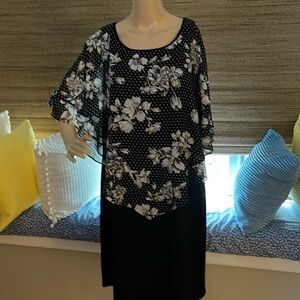 Chiffon Floral & Polka Dots Short Sleeve Dress - New